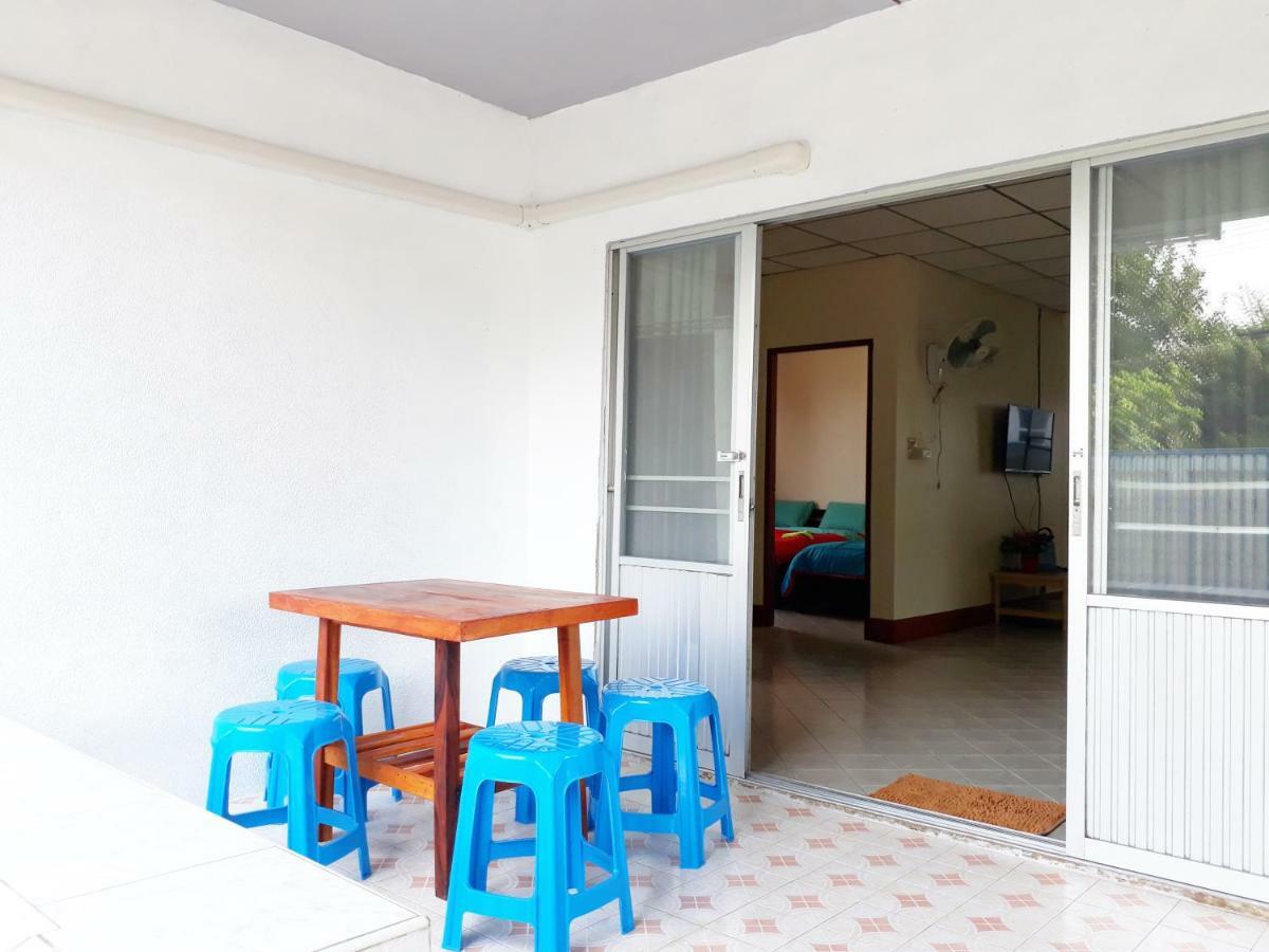 Mae Rampung Beach House Rayong Exterior foto