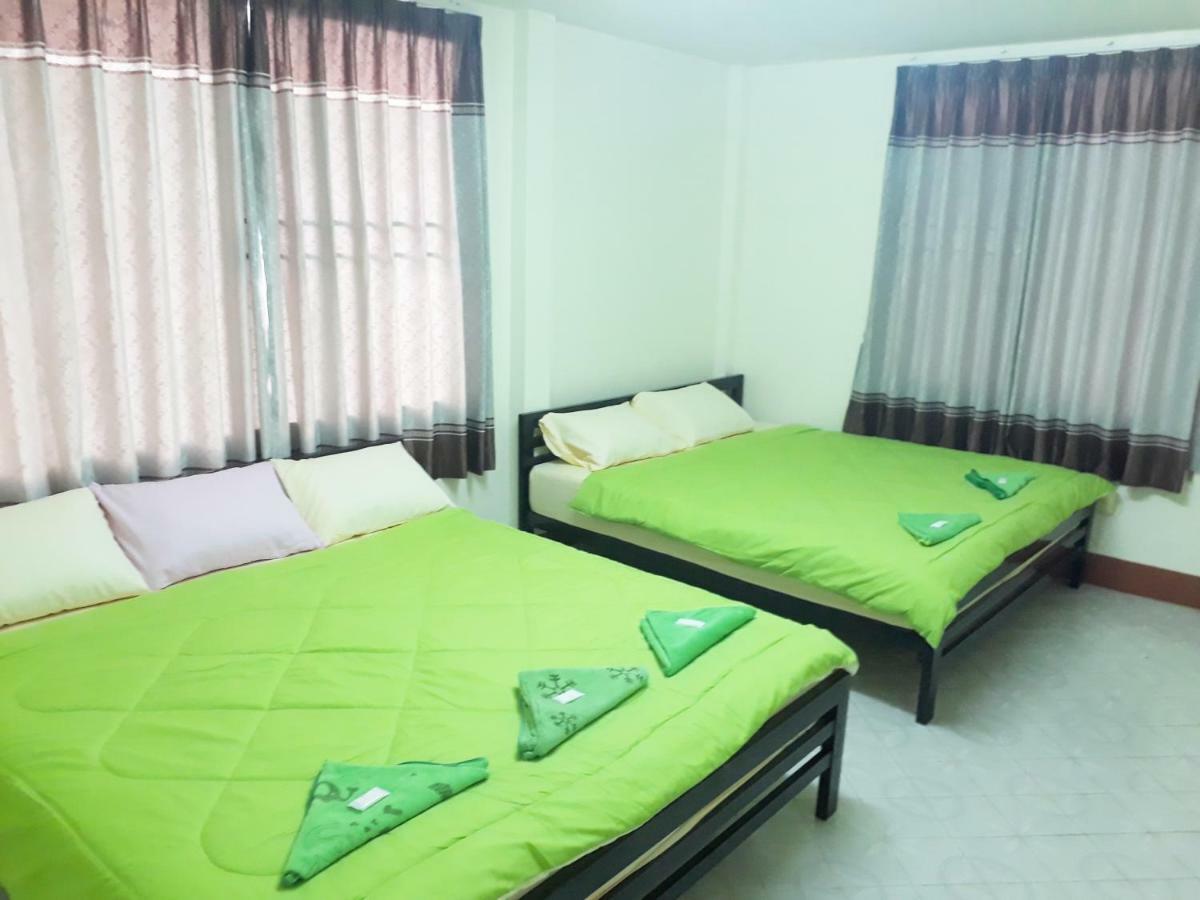 Mae Rampung Beach House Rayong Exterior foto